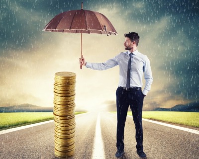 Trade wars: Cash for traders in a stormy climate?